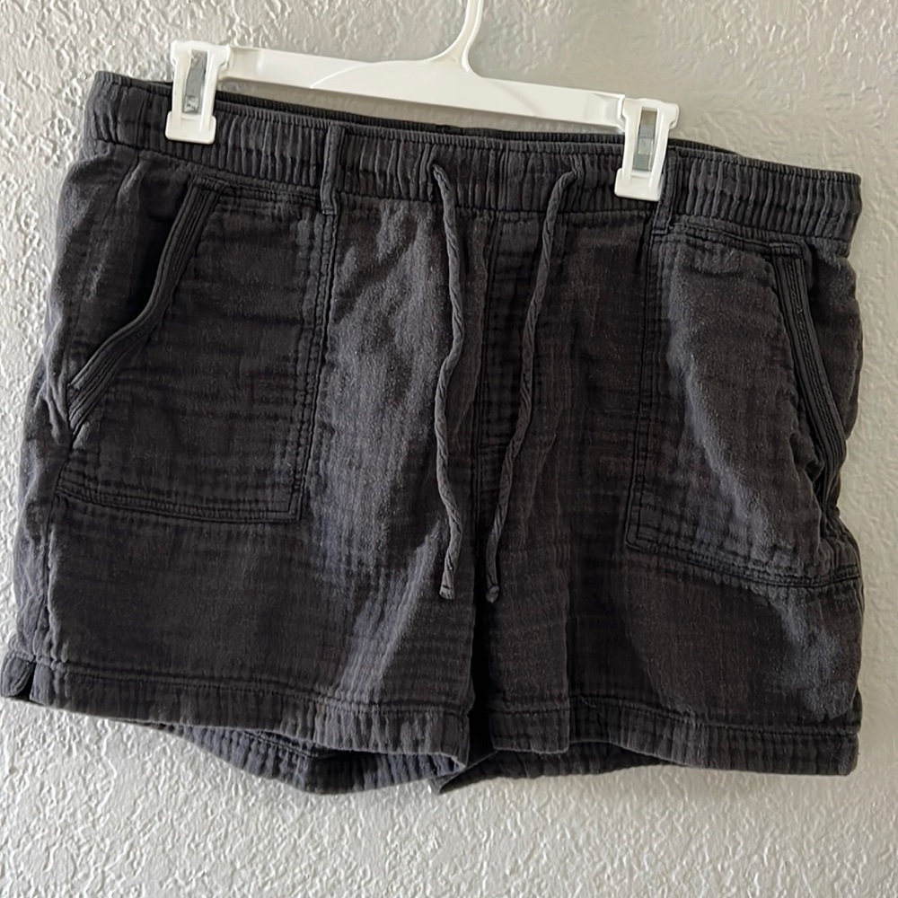 Summer shorts bundle! 🌞 3 pairs!